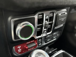 Jeep Wrangler Unlimited Brute 4XE Rubicon | Cabrio | BRUTE Active Suspension System | Apple-Android / 34