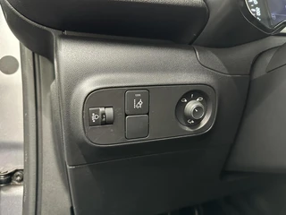 Citroen C3 1.2 PureTech ELLE CARPLAY NAVI CRUISE 28000 KM. / 17