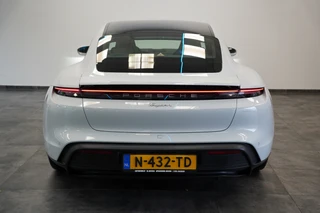 Porsche Taycan Performance 84 kWh  ACC Panoramadak Leder Memory Seats / 29