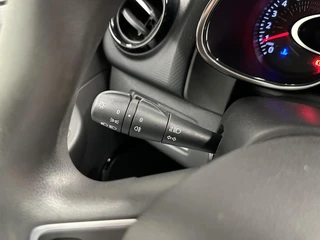 Renault Clio Estate 0.9 TCe Limited CRUISE NAVI CARPLAY. / 21