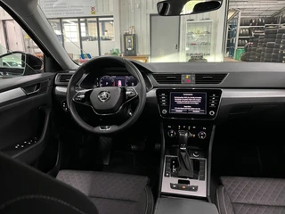 Skoda Superb Combi 1.5 TSI ACT Business Edition / NL auto / eerste eigenaar / automaat / 37