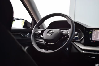 Skoda Octavia Combi 1.0 TSI Business Edition | Apple CarPlay | Cruise | Climate / 29