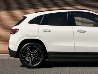 Mercedes-Benz GLA 250 e Business Solution AMG / 16