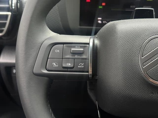 Citroen Ë-C4 Collection 156pk Extended range 54 kWh | Stoelverwarming | Comfort stoelen | Parkeercamera/-sensoren | Navigatie | Cruise Control | Cruise Control | DAB | Keyless Entry/Start | Full LED | Warmtepomp / 30