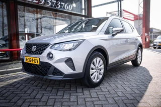 Seat Arona 1.0 TSI Style | Camera | App-connect | Parkeerhulp | Cruise control | LED | DAB+ |