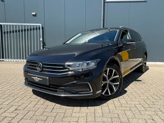 Volkswagen Passat Variant 1.4 TSI PHEV GTE * Trekhaak * AUTOMAAT * Parkeercamera * Head-up Display * / 7