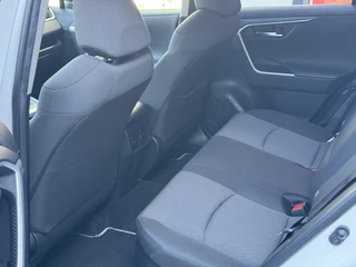 Toyota RAV4 2.5 Hybrid AWD Style TREKHAAK AD. CRUISE APPLE/ANDROID AUTO / 7