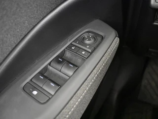 Lexus LBX 2WD | Adapt. cruise | Carplay / 24