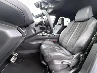 Peugeot 3008 GT SOH: 99% | PHEV | APPLE CARPLAY | ELEKTRISCHE ACHTERKLEP | CAMERA VOOR + ACHTER | ADAPTIVE CRUISE CONTROL | FOCAL AUDIO | DODEHOEK DETECTIE| RIJKLAARPRIJS INCL. 12 MND BOVAG GARANTIE / 23