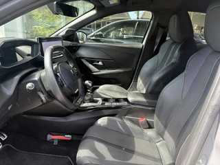 Peugeot 208 1.2T 100pk GT | Full LED | Camera voor + achter | Navi | Keyless Entry | Dodehoek detectie | Draadloos Apple Carplay/Android Auto / 29