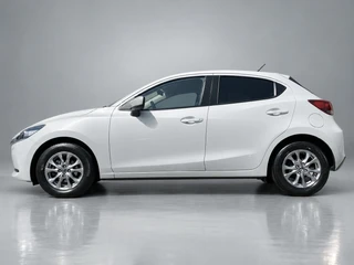 Mazda 2 1.5 Skyactiv-G Comfort  | 1e eigenaar | dealer onderh. | navigatie | stoelverw. | cruise control | apple carplay / 9