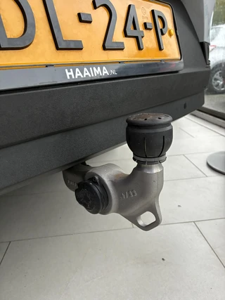 Polestar 2 Long Range Dual Motor 82 kWh | SOH 99,75% | AWD | Wegklapbare trekhaak | Memory Stoelen | 20" LM-Velgen | 360 Camera | ECC | Parkpilot | Elektrische Achterklep / 39