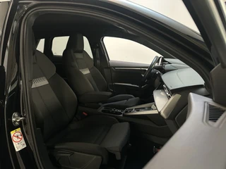 Audi A3 Sportback 40 TFSI e Advanced Edition LED Virtual Cockpit Parkeersensoren Navigatie DAB+ / 7