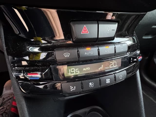 Peugeot 208 1.2 PureTech Allure / Navi / Cruise / Carplay / 57000 km !. / 27