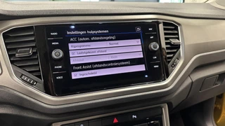 Volkswagen T-Roc 1.0 TSI Style Business PANO LM TREKHAAK DAB CRUISE. / 45