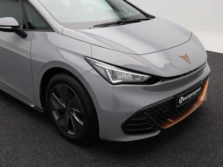 CUPRA Born Business Plus 62 kWh 204 Pk | Stoel/Stuurverwarming | Adaptive Cruise | Climatronic | CarPlay |  18 Inch | 21.452 Km !! / 14