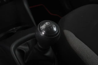 Peugeot 108 1.0 e-VTi Access / 19