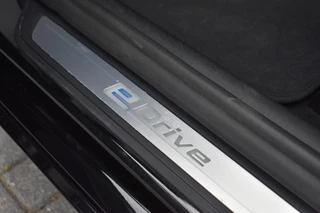 BMW 5-serie 530e iPerformance ECC LMV NAVI LED / 23