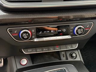 Audi SQ5 3.0 TFSI SQ5 Quattro Panodak Luchtvering Trekhaak 360 Camera / 45