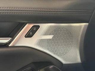 Mazda 3 2.0 e-SkyActiv-G M Hybrid 122 Luxury | 360CAM | TRHK | BOSE / 46