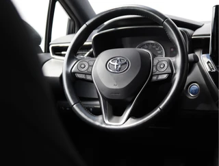 Toyota Corolla Touring Sports 1.8 Hybrid Business  | Navigatie | Stoelverwarming / 22
