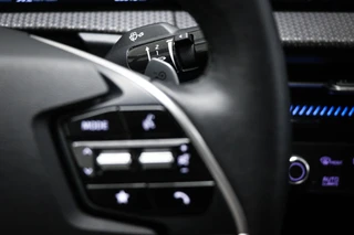 Kia EV6 Plus 77.4 kWh | SOH 99% | ACHTERBANKVERWARMING | DAB | APPLE | CAMERA | 19" / 37