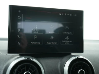 Audi Q2 35 TFSI 150PK S LINE S-TRONIC  | Panoramadak | Cruise Adaptief | Camera | Elektr. achterklep / 54