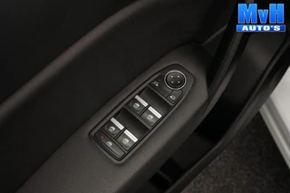 Renault Captur 1.3 TCe 140 Intens|PARELMOER|CAMERA|LED|NAP / 48