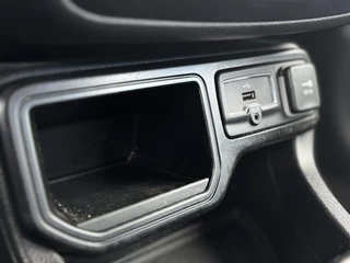 Jeep Renegade 1.0T Opening Edition | Apple-Android | Cruise Control | Dealeronderhouden / 25