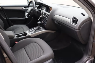 Audi A4 Limousine 1.8 TFSI,**Nieuwe Motor** Automaat Cruise Control, Airco, PDC V+A, Navi, Prijs Is Rijklaar Inclusief 6 Maanden Garantie / 12