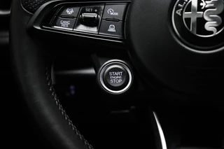 Alfa Romeo Tonale 1.5T Hybrid Edizione Speciale | LEDER / WINTER- PACK | STOELVENTILATIE | STUURVERWARMING | HARMAN  KARDON | 19" / 36