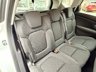 Renault Scénic 1.3 TCe Limited  | Keyless | Navi | Apple / Android | DAB + | PDC v+a | Cruise / 83
