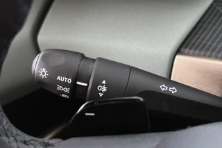 Lancia Ypsilon 1.2 Turbo Hybrid 110pk Automaat Apple CarPlay Cruise Control / 33