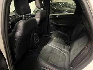 Ford Kuga 2.5 PHEV ST-Line X B&O Pano Camera Winterpack NAP / 34
