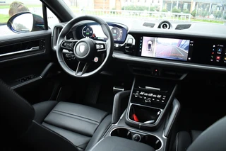 Porsche Cayenne Coupé 4.0 Turbo E-Hybrid GT  Burmester PDCC Carbon HUD ACC 360 / 75