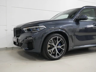 BMW X5 xDrive45e M-Sport Panoramadak | CoPilot | Laser | Harman Kardon / 29