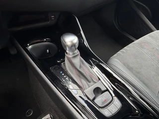 Toyota C-HR 2.0 Hybrid GR-Sport JBL Camera Alcantara Stoelverw Nav/Cruise Voll.Onderhouden! / 40