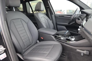 BMW iX3 Executive 80 kWh|SOH 93%|Pano|Applecarplay|Adapt.cruise|Navi|Camera|Leder / 21