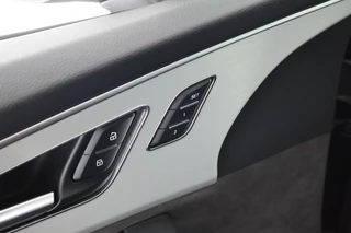 Audi Q7 55 TFSIe 381pk quattro Pro Line S Leder Memory Sluithulp B&O Panoramadak Camera Stoel + Stuurverwarming Luchtvering Navigatie 2x S-Line / 48