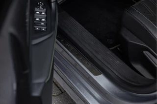 Peugeot 308 SW 1.6 Plug-in Hybrid 225 GT  | SOH 100% | Pano | Camera / 28