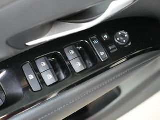 Hyundai Tucson 1.6 T-GDI PHEV Comfort 4WD ✅All Season✅Stoelverw.✅Lane Ass.✅Apple✅Camera✅Navi✅Clima✅ / 29
