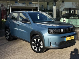 Fiat Grande Panda 1.2 Hybrid ICON | Parkeersensoren | Carplay | Airco / 5