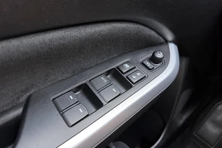 Suzuki Vitara 1.4 S | Trekhaak l Climate Control l Bluetooth l LED l Camera l PDC Voor & Achter l Stoelverwarming l Lichtmetalen Velgen / 21
