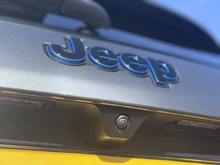Jeep Compass 4xe 240 Plug-in Hybrid Electric Summit | Stoelverwarming | Apple-Android | 360 Camera / 28