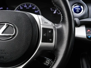 Lexus CT 200h Hybrid | Camera | Navi | Alcantara | Climate control | Cruise control | DAB+ | Trekhaak | Bluetooth / 30