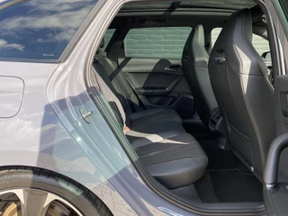 CUPRA Leon Sportstourer 1.4 e-Hybrid VZ Performance 245 pk  | 1e eigenaar | dealer onderh. | panoramadak | elektr. a. klep | kuipstoelen / 23