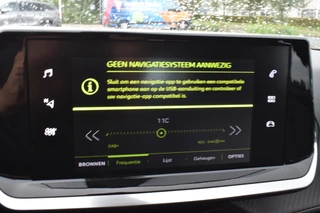 Peugeot 2008 PureTech 110 Allure  Carplay | Keyless | Trekhaak | Camera achter | / 20
