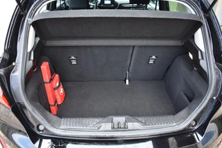 Ford Fiesta 1.1 Trend | Airco | Bluetooth | Parkeersensoren | / 8