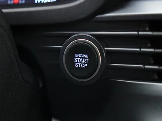 Hyundai i20 1.0 T-GDI Premium Automaat Twotone-interieur | Navigatie / 26