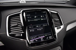 Volvo XC90 2.0 T8 Recharge AWD R-Design  | Panorama | Bowers&Wilkins | Trekhaak | Luchtvering | 22'' Wielen | ACC | Head- Up | / 20